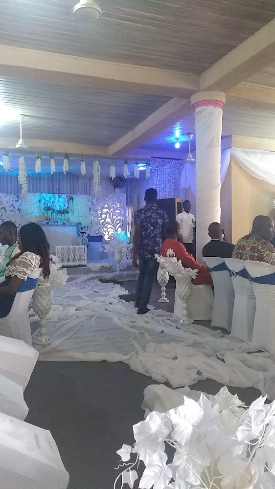 Tobiz villa event center photo 2